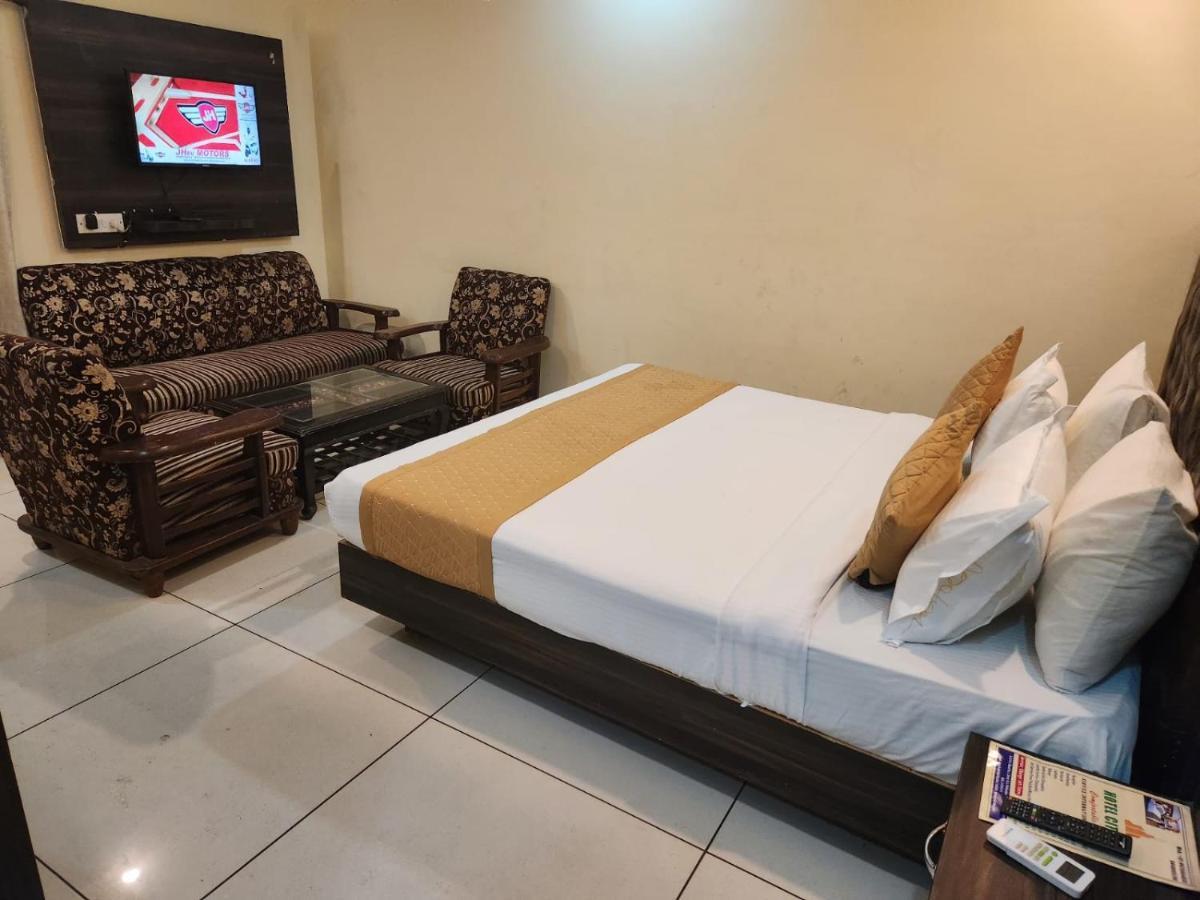 Hotel City Lite Delhi New Delhi Bagian luar foto
