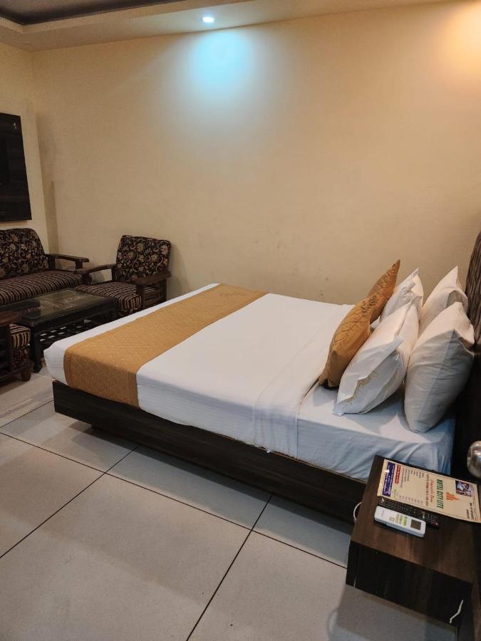Hotel City Lite Delhi New Delhi Bagian luar foto