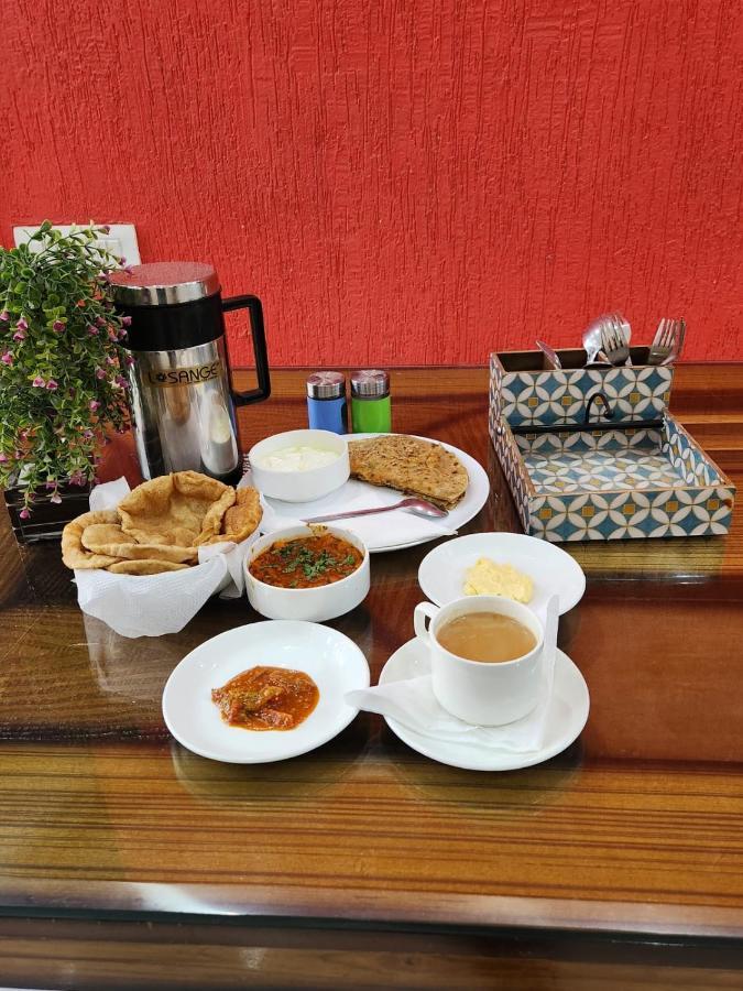 Hotel City Lite Delhi New Delhi Bagian luar foto